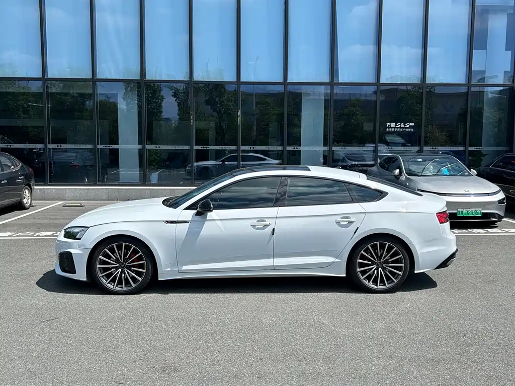 Audi A5 (Import) — миниатюра 14