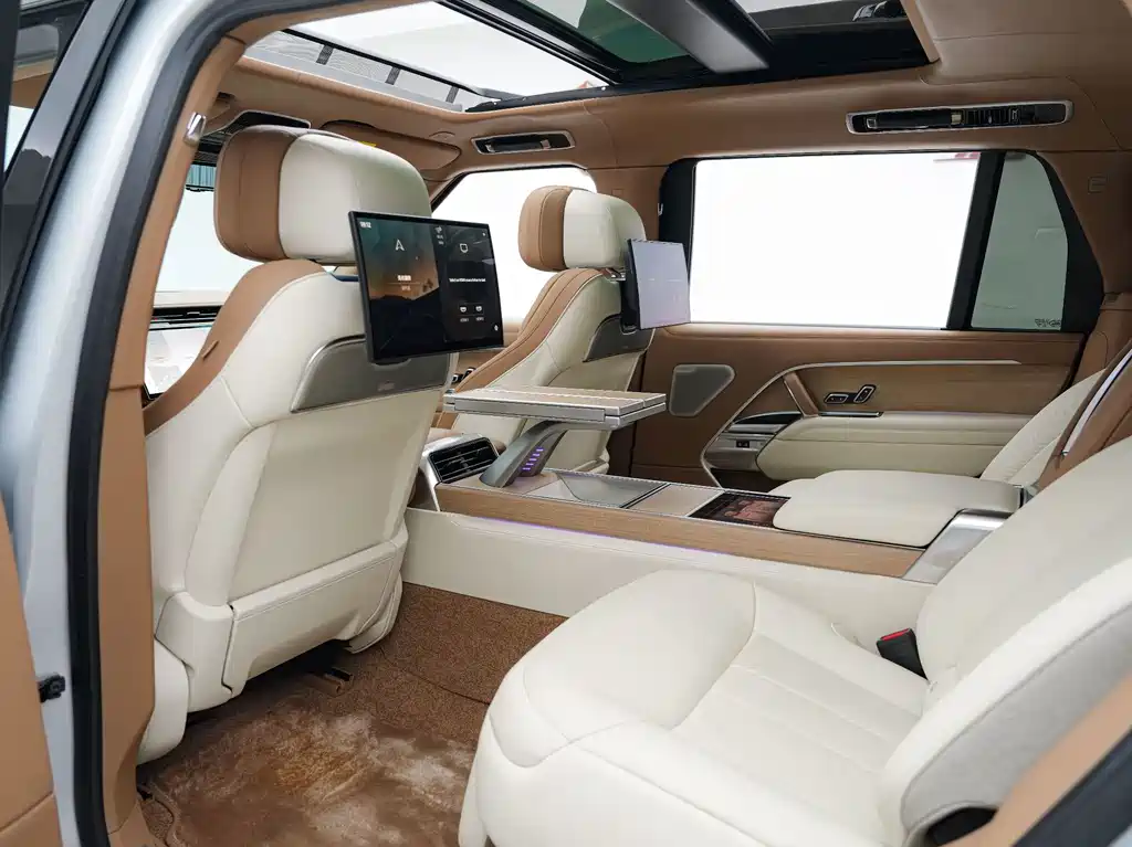 Land Rover Range Rover — миниатюра 18