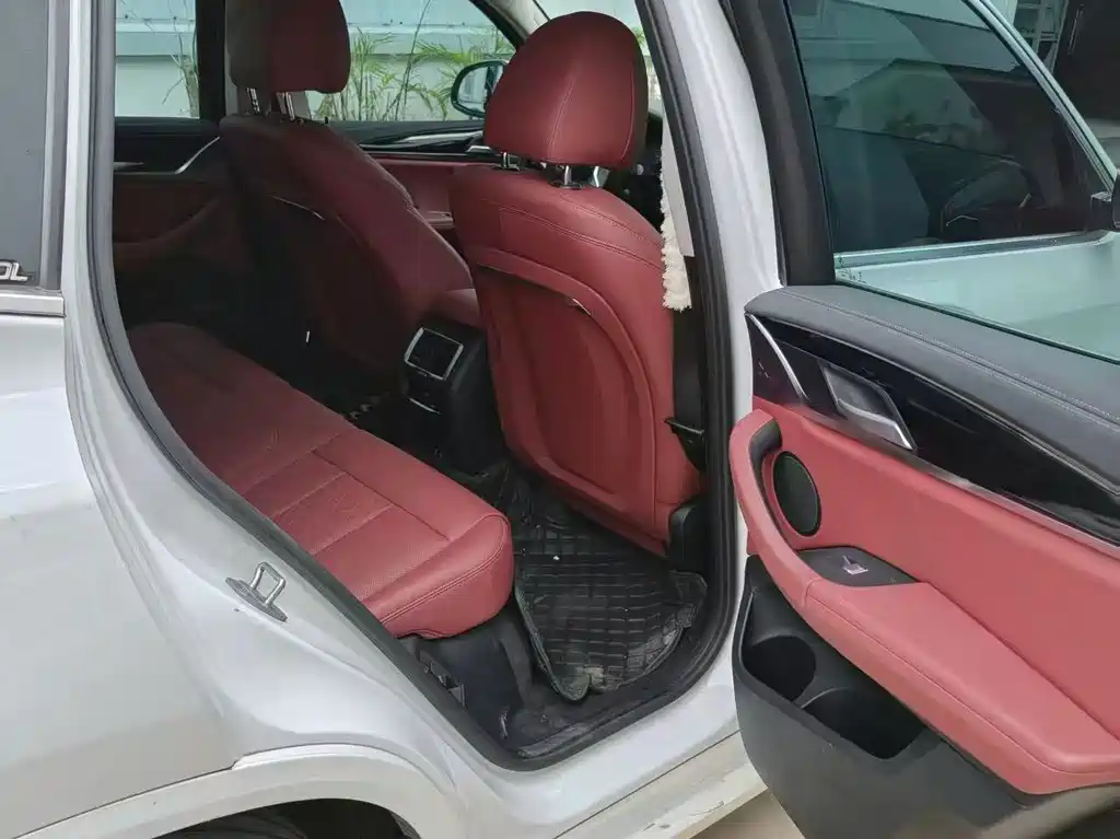 BMW X3 — миниатюра 6