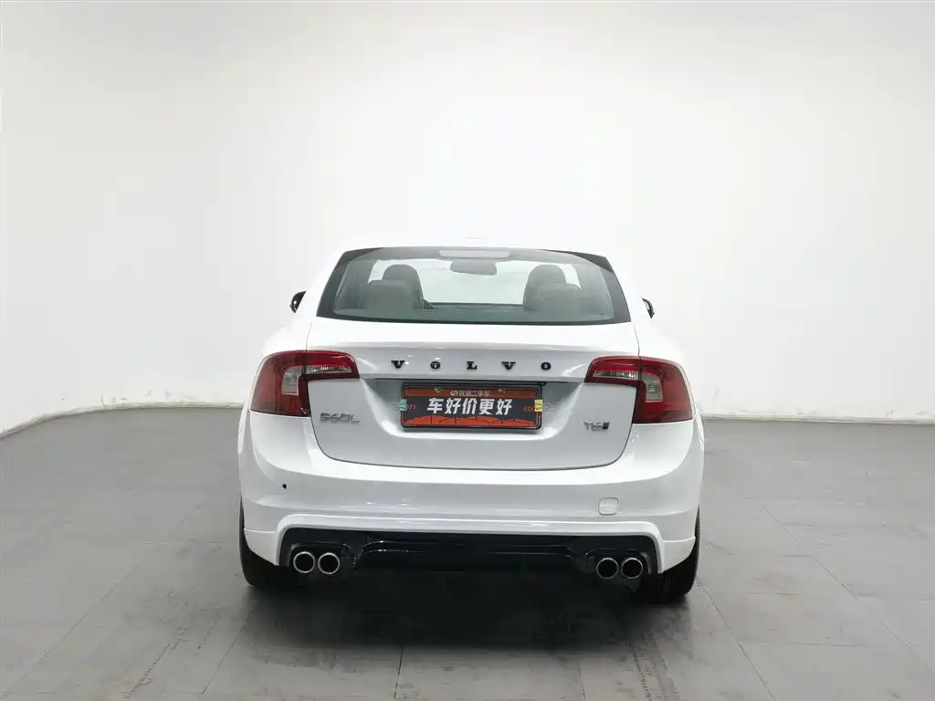 VOLVO S60 PLUG IN HYBRID