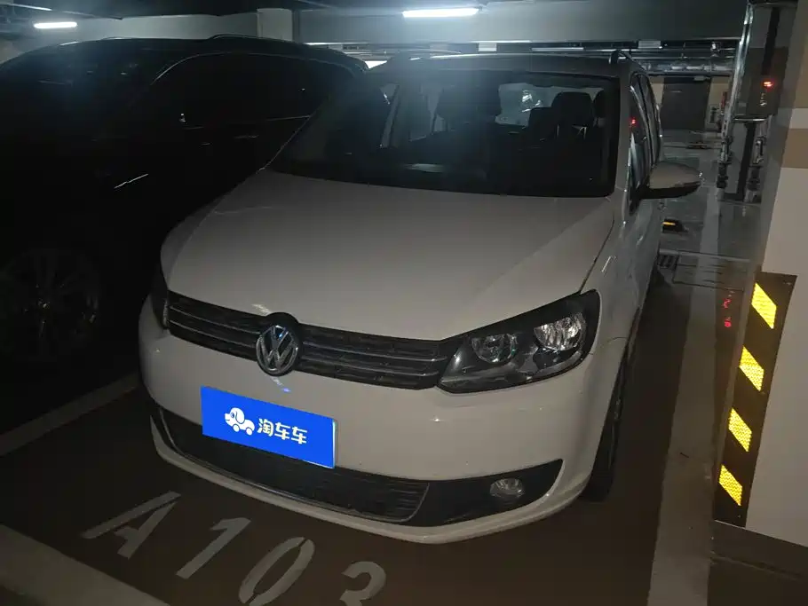 Volkswagen Touran — миниатюра 2