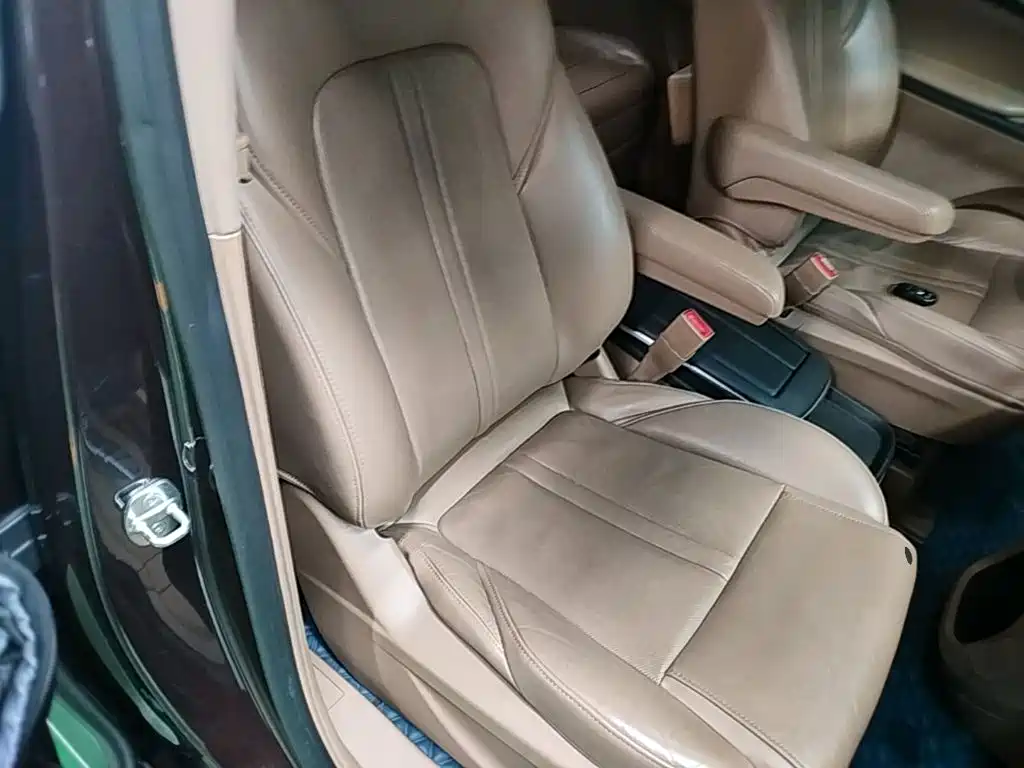 Buick GL8 — миниатюра 25
