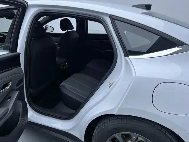 BYD Qin L — миниатюра 11