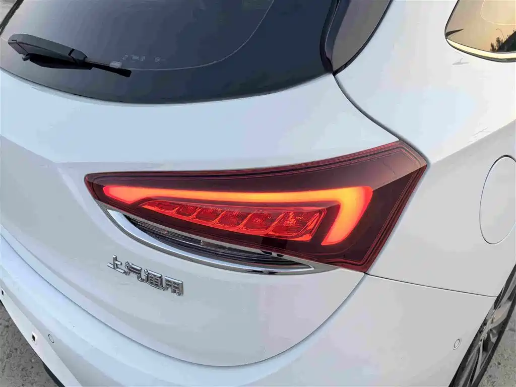 Buick Excelle — миниатюра 13