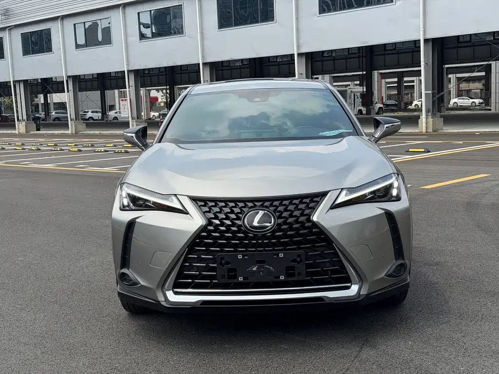 Lexus UX — миниатюра 2