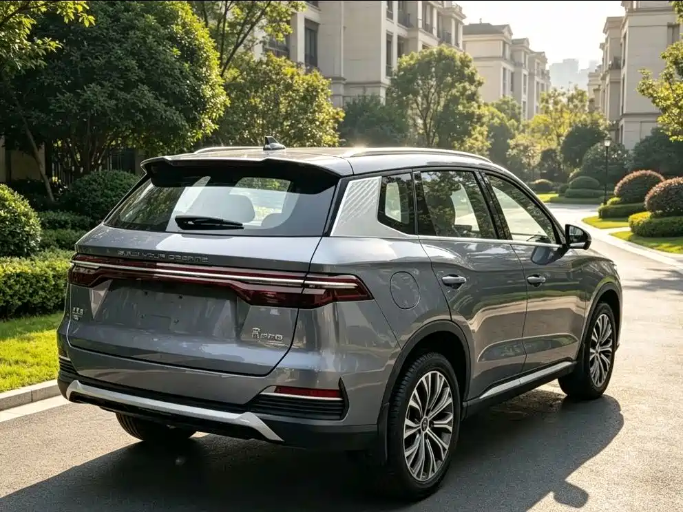 BYD Song Pro DM-i 2022 — фото 3