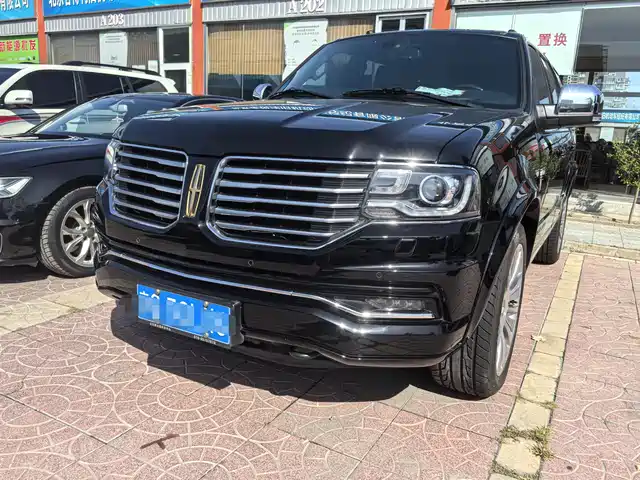 lincoln navigator