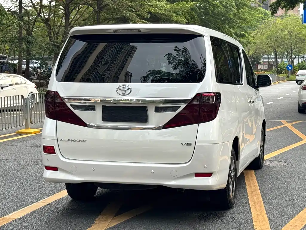 Toyota Alphard — фотографии объявления, Фото 23