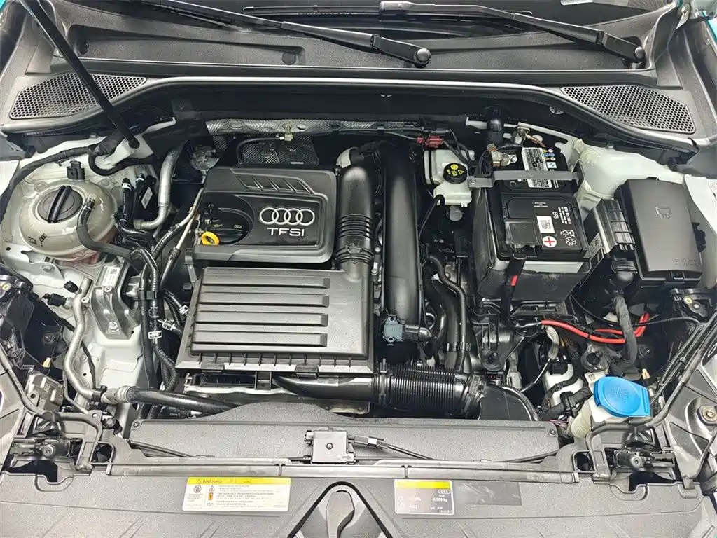 Audi Q2L 2018 35 TFSI Fashion V