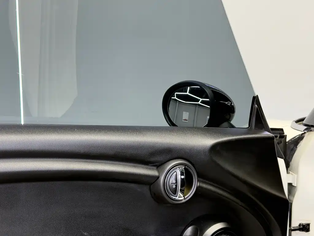 MINI Mini — миниатюра 10