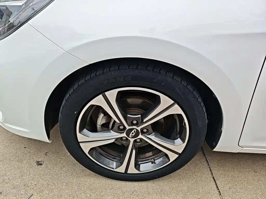 Chery Arrizo 5 — миниатюра 23