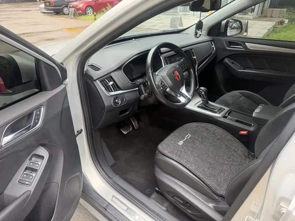 Roewe RX5 New Energy — миниатюра 5