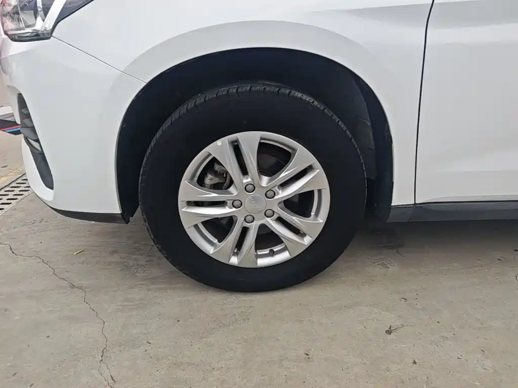 Haval M6 — миниатюра 23