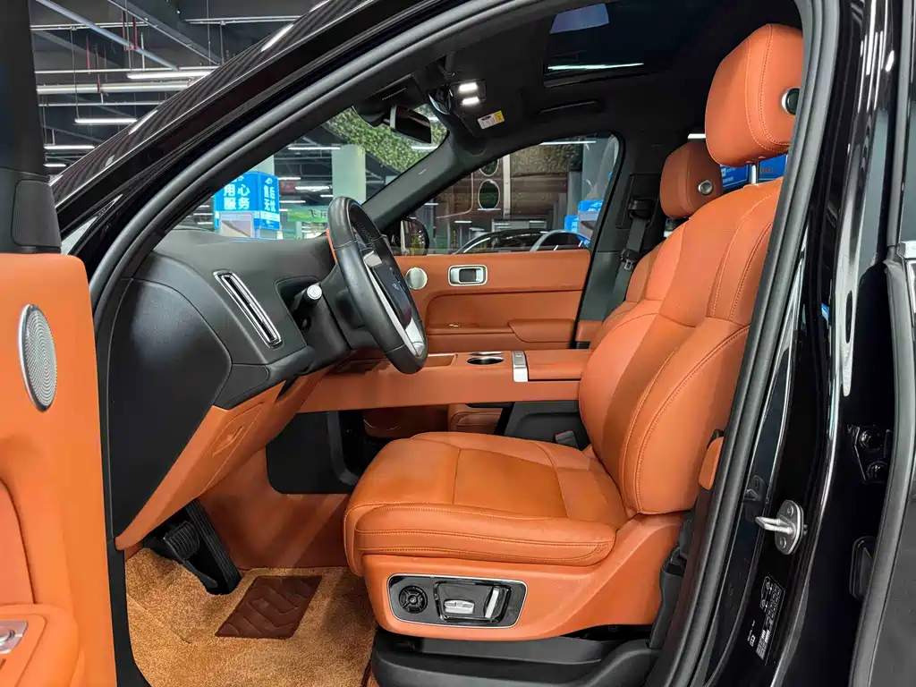 Li Auto Li L8 — миниатюра 6