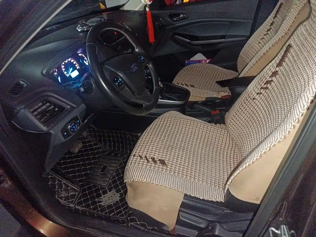 Ford Escort — миниатюра 8