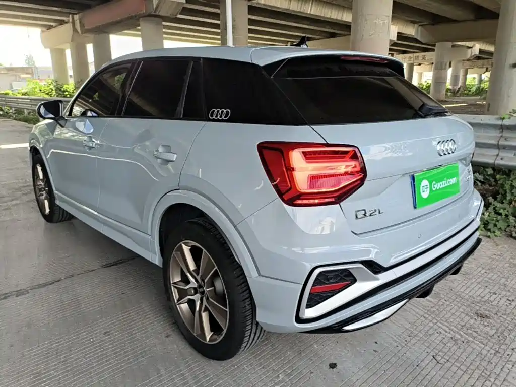 Audi Q2L — миниатюра 5