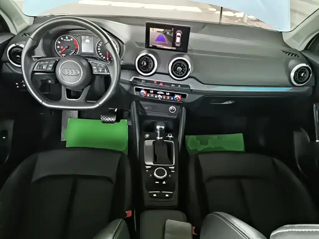 Audi Q2L — миниатюра 10