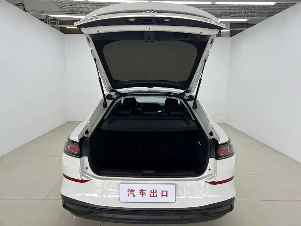Volkswagen Lamando — миниатюра 8