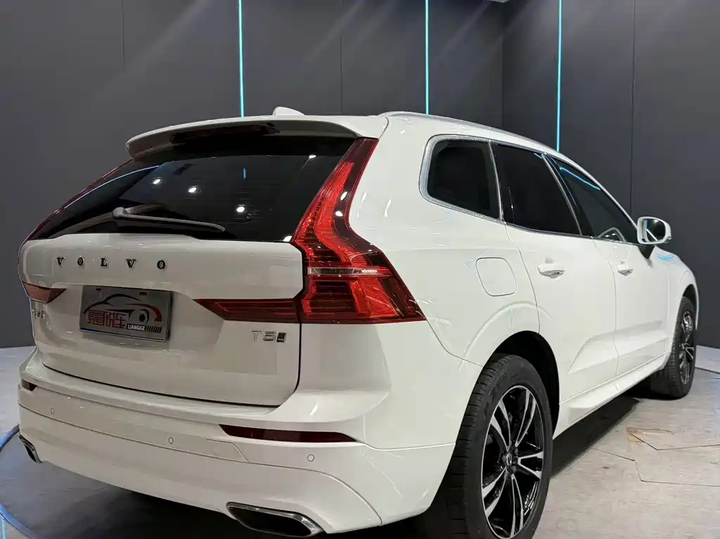Volvo XC60 — миниатюра 6