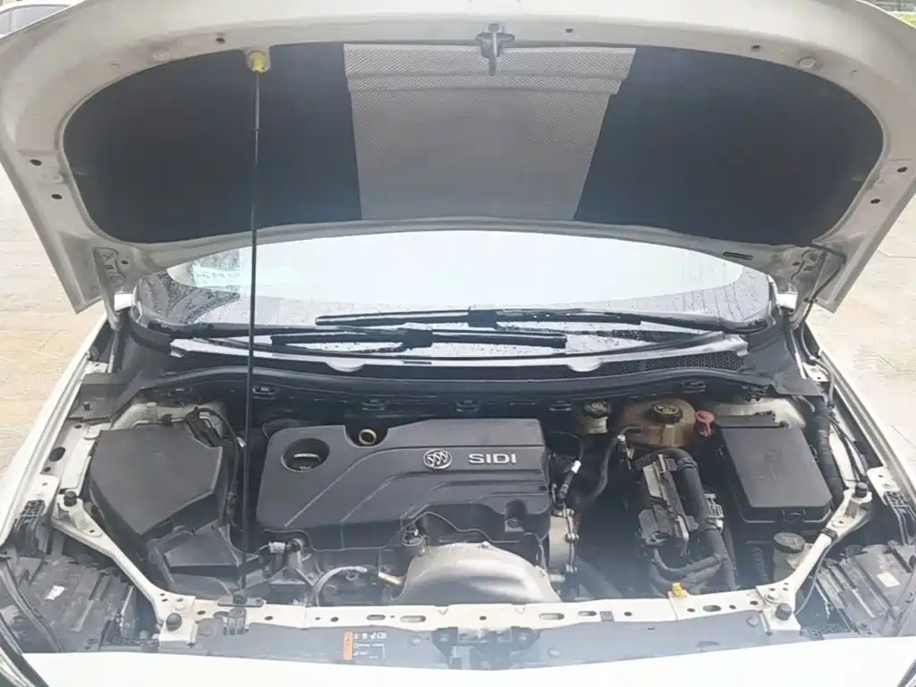 Buick Verano — миниатюра 20