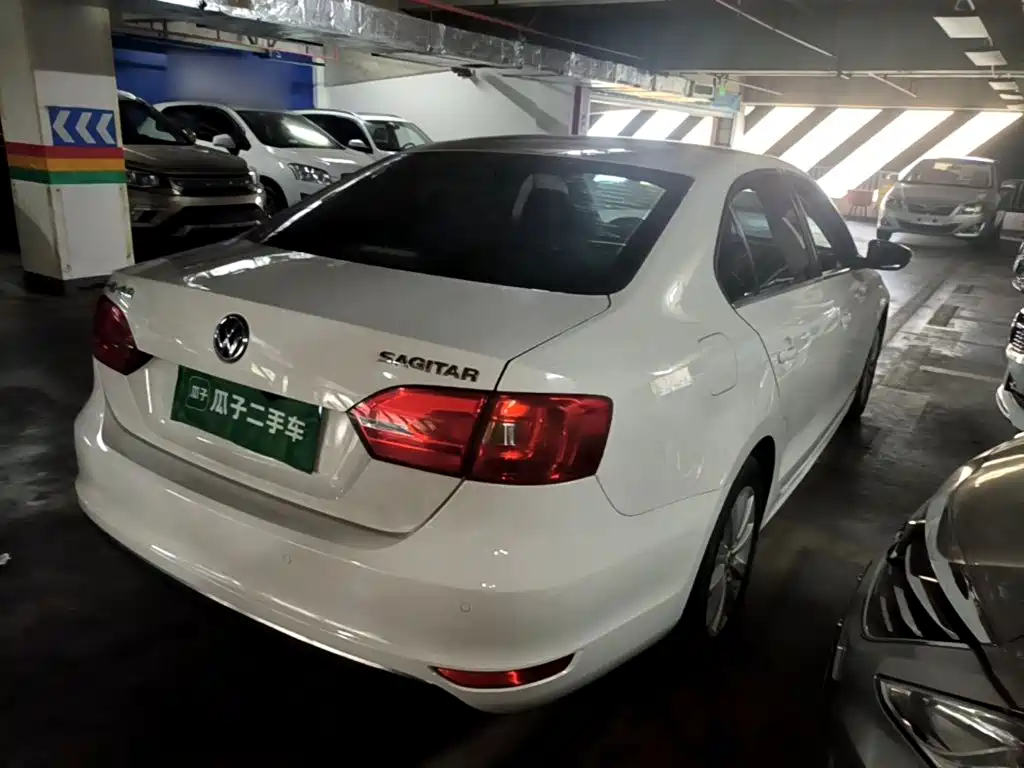 Volkswagen Sagitar — миниатюра 7