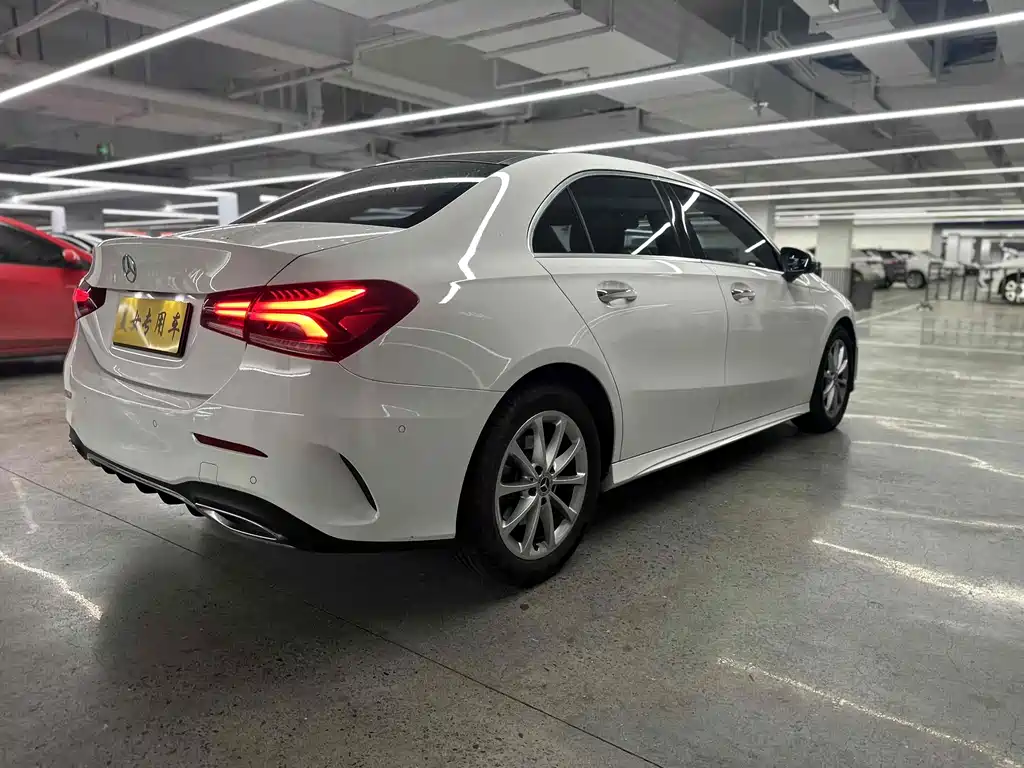 MERCEDES-BENZ A CLASS