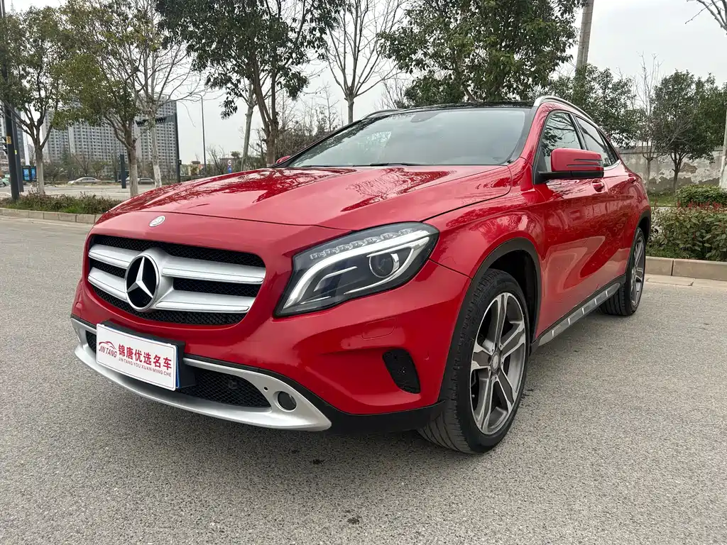 Mercedes-Benz GLA 2015