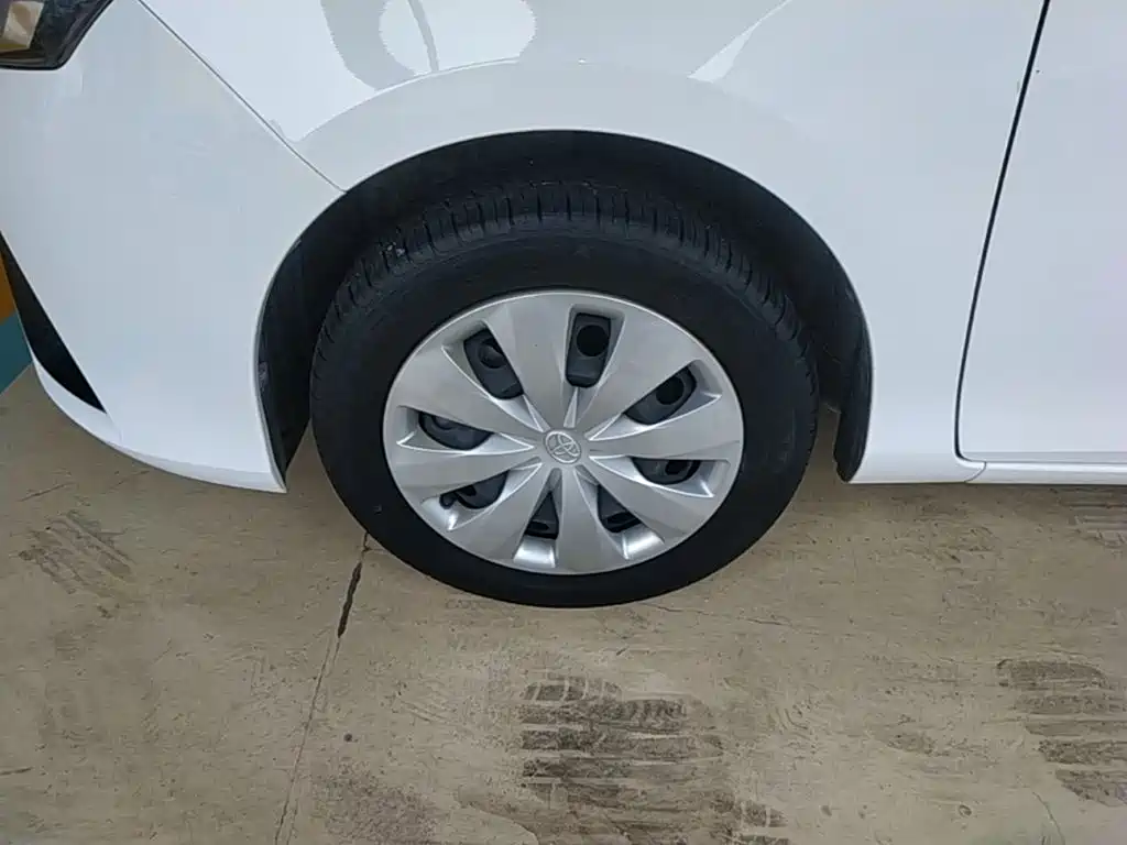 Toyota Yaris L — миниатюра 23