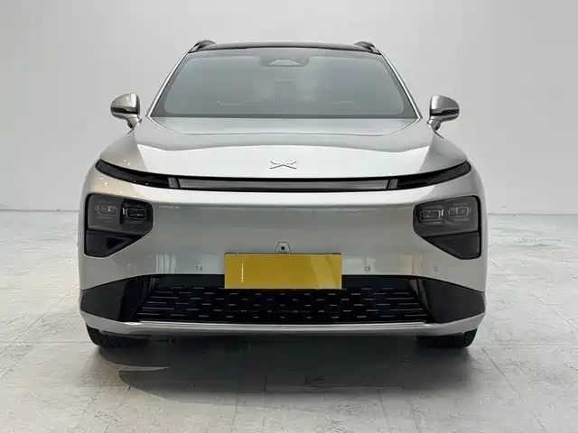 XPeng G9