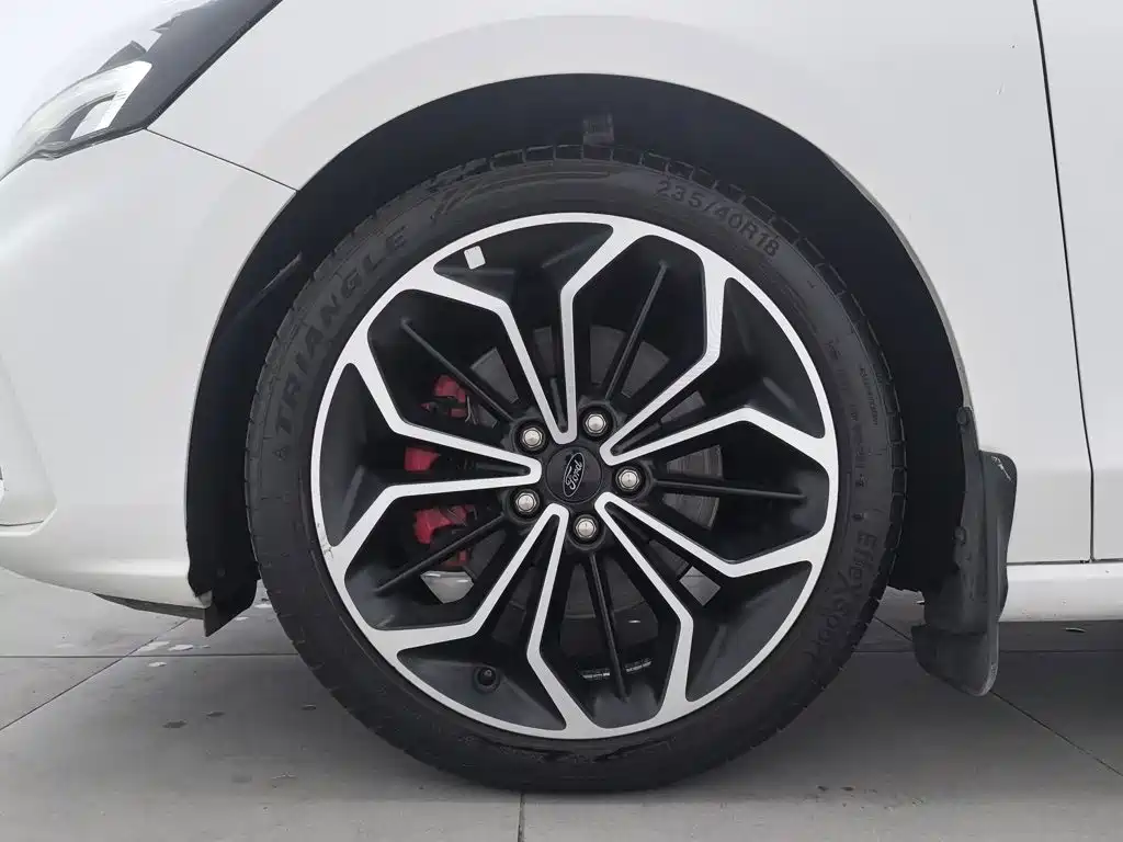 Ford Focus — миниатюра 17