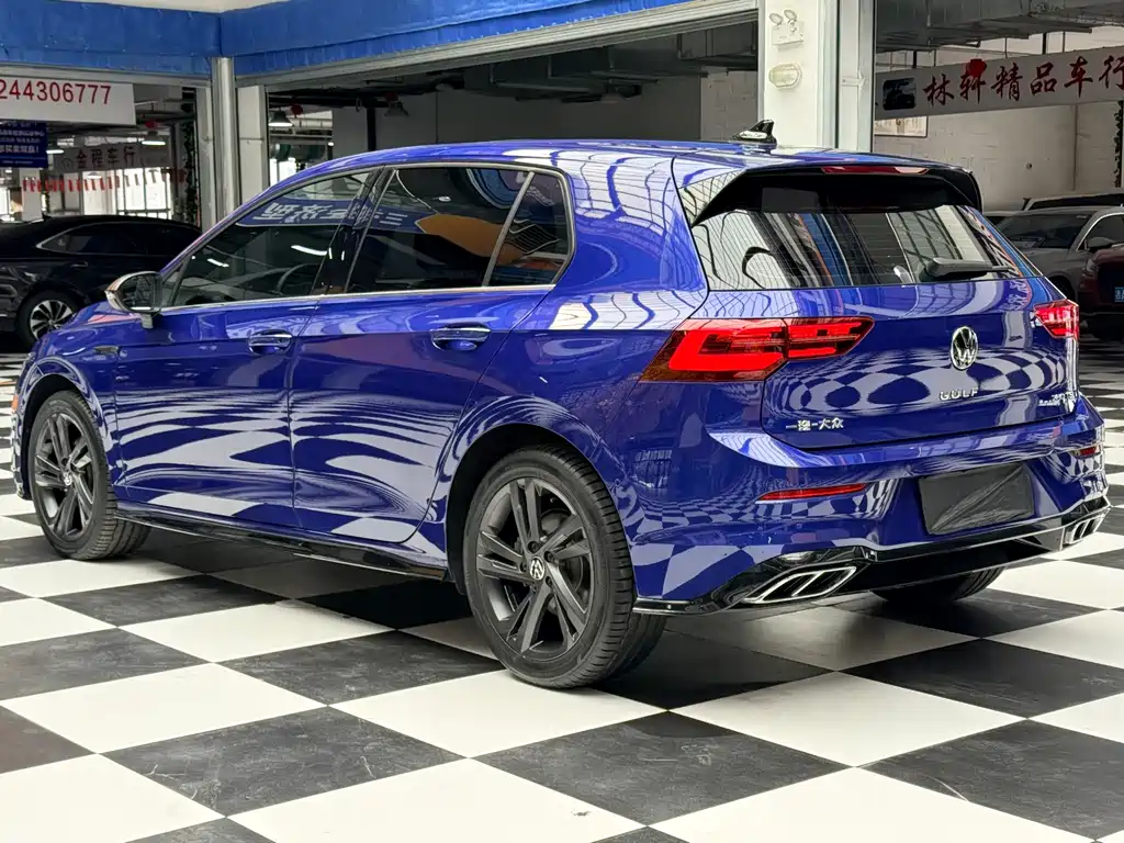 Volkswagen Golf — миниатюра 4