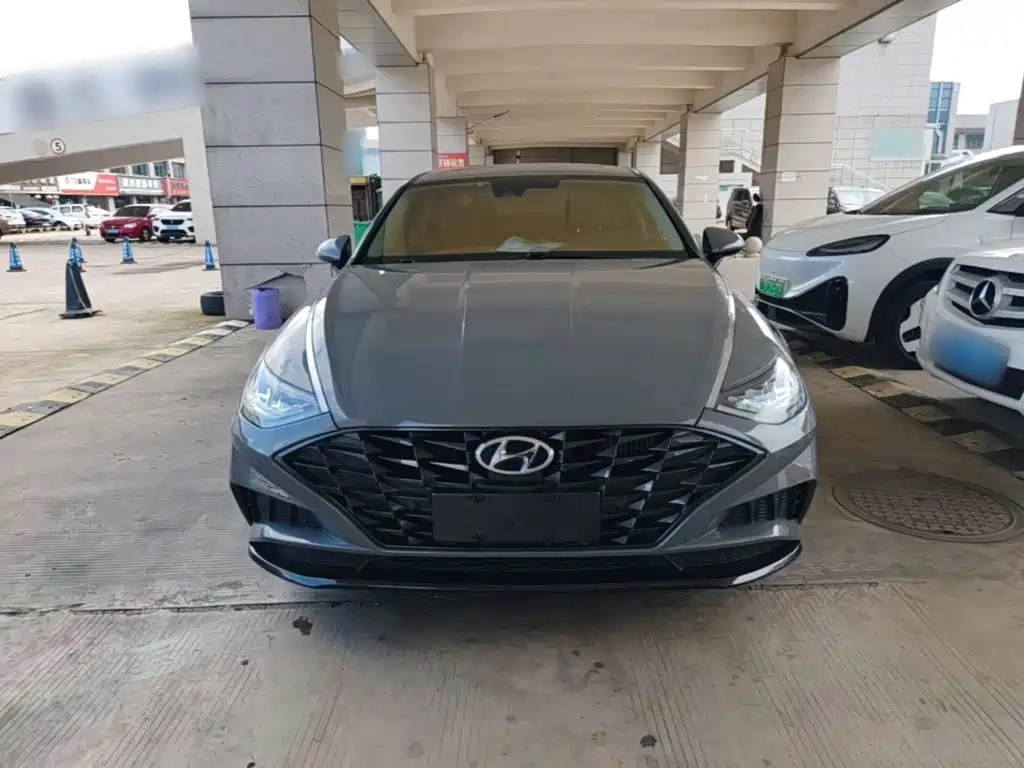 Hyundai Sonata — миниатюра 3