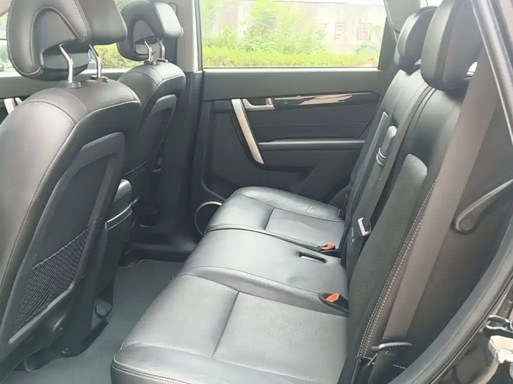 Chevrolet Captiva — миниатюра 17