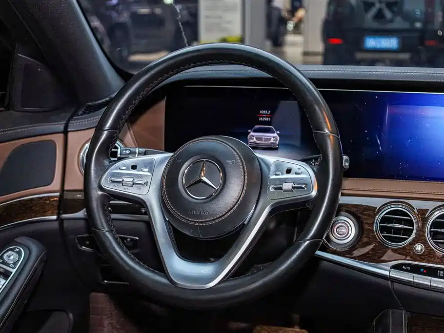 MERCEDES-BENZ S CLASS