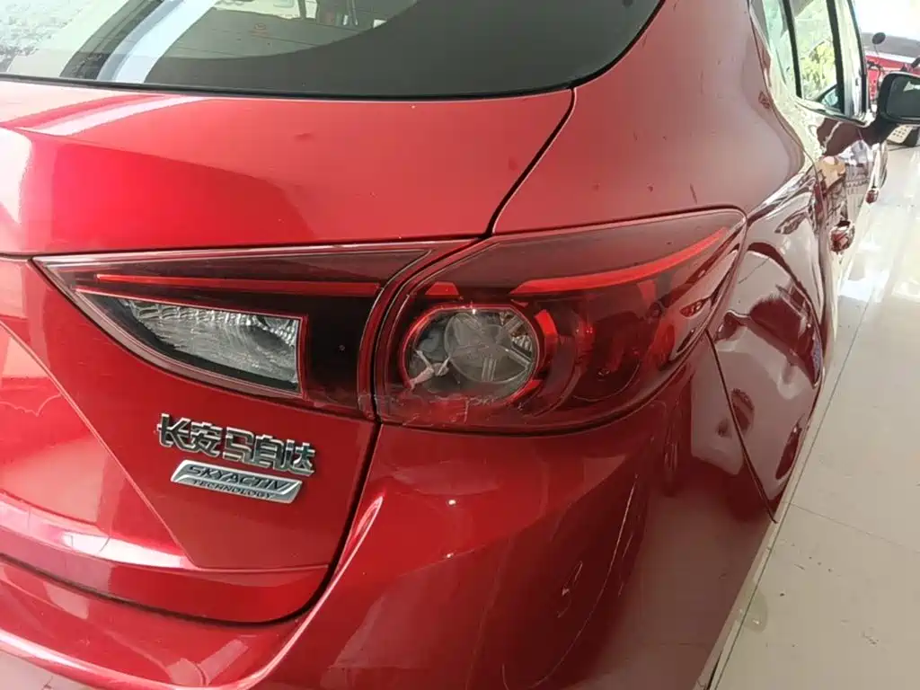 Mazda 3 Axela — миниатюра 8
