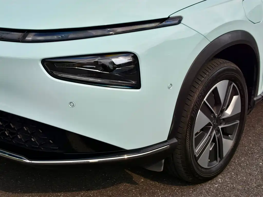 XPeng G3 — миниатюра 6