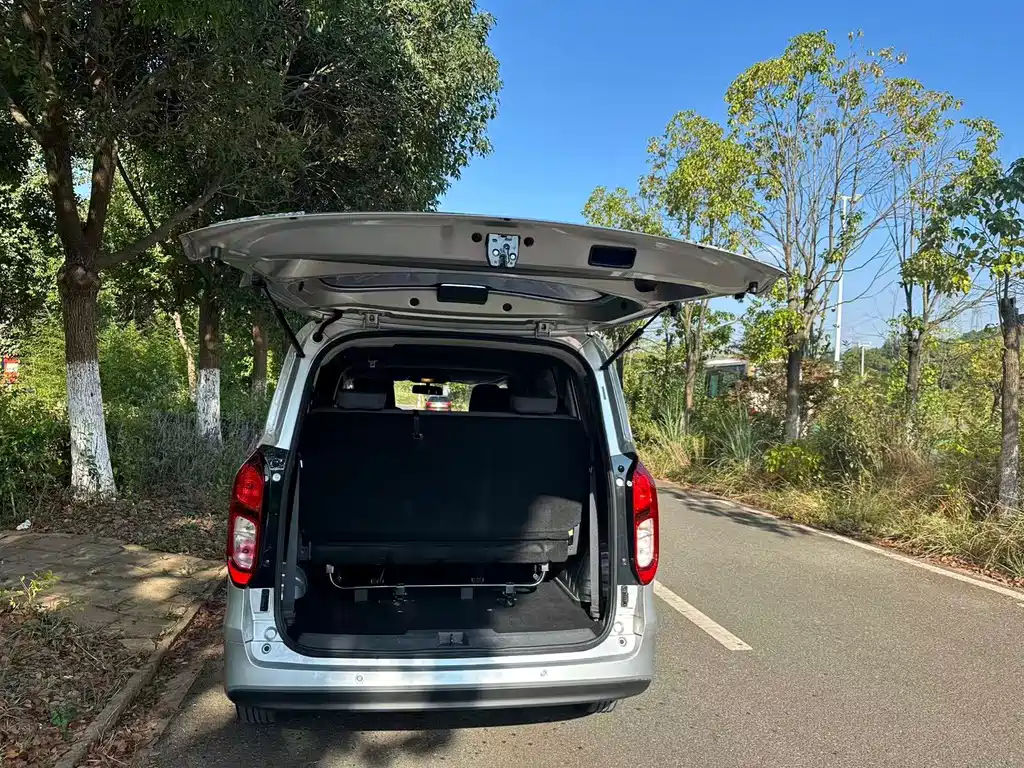 Wuling Hongguang EV — миниатюра 22