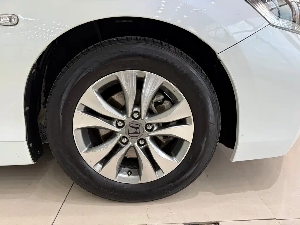 Honda Accord 2015 2.0L LXS Elite