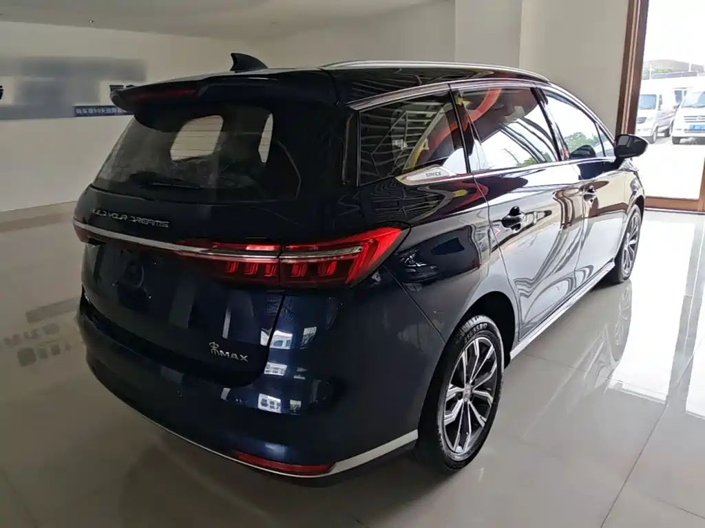 BYD MAX — миниатюра 7