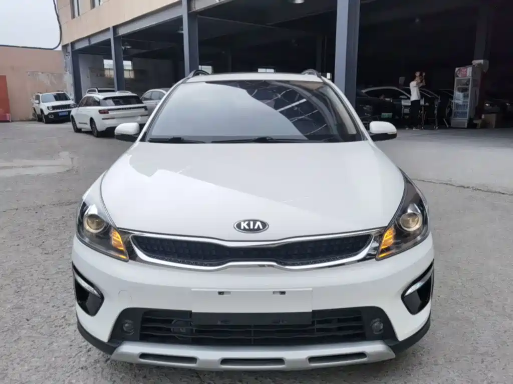 Kia KX Cross — миниатюра 3