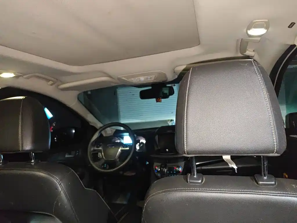 Ford Kuga — миниатюра 14