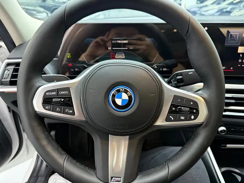 BMW i3 — миниатюра 14