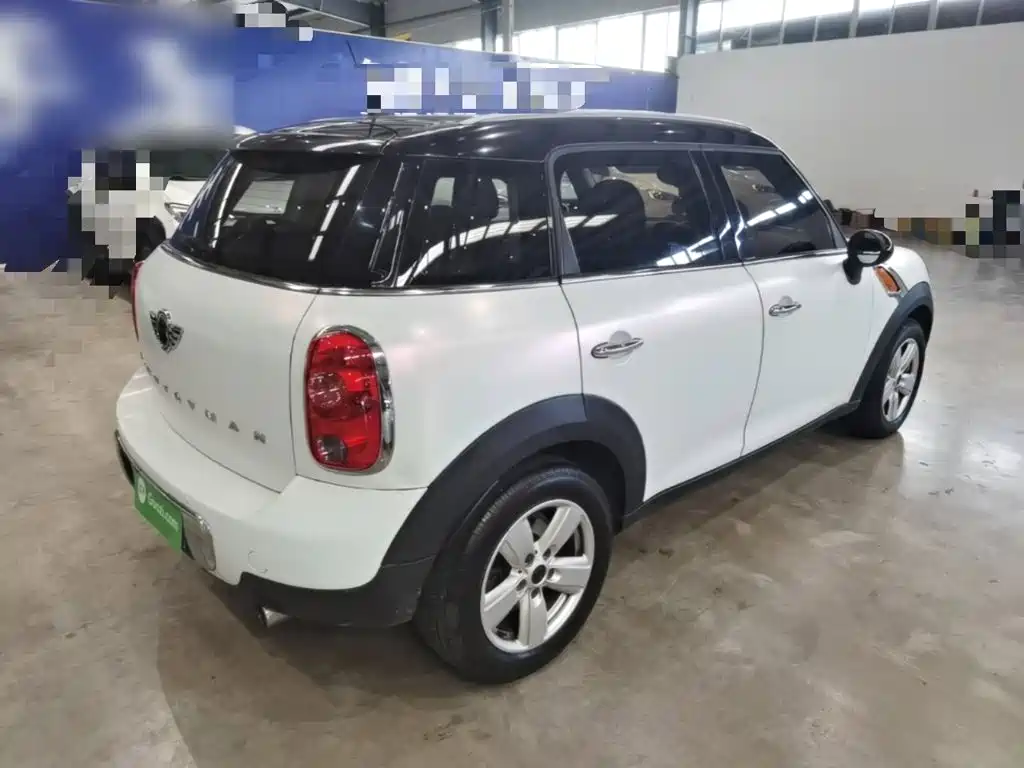 MINI Mini Countryman — миниатюра 7