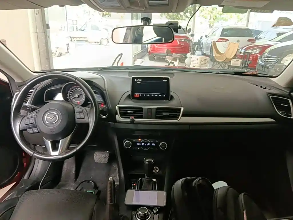Mazda 3 Axela — миниатюра 10