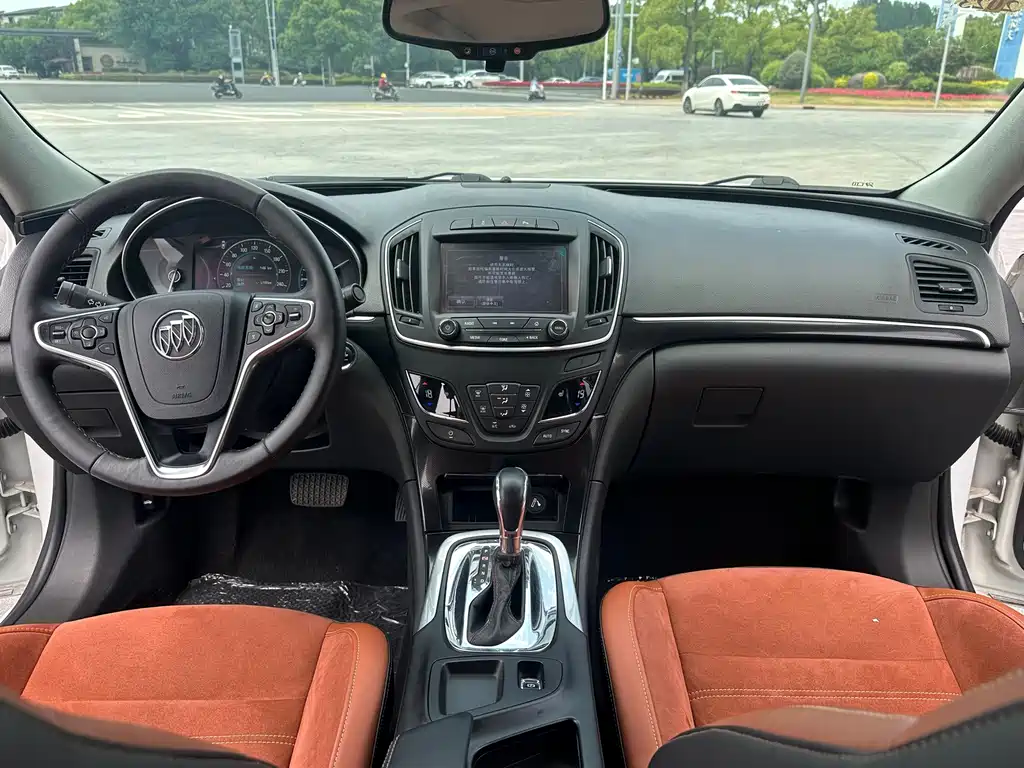 Buick Regal — миниатюра 15