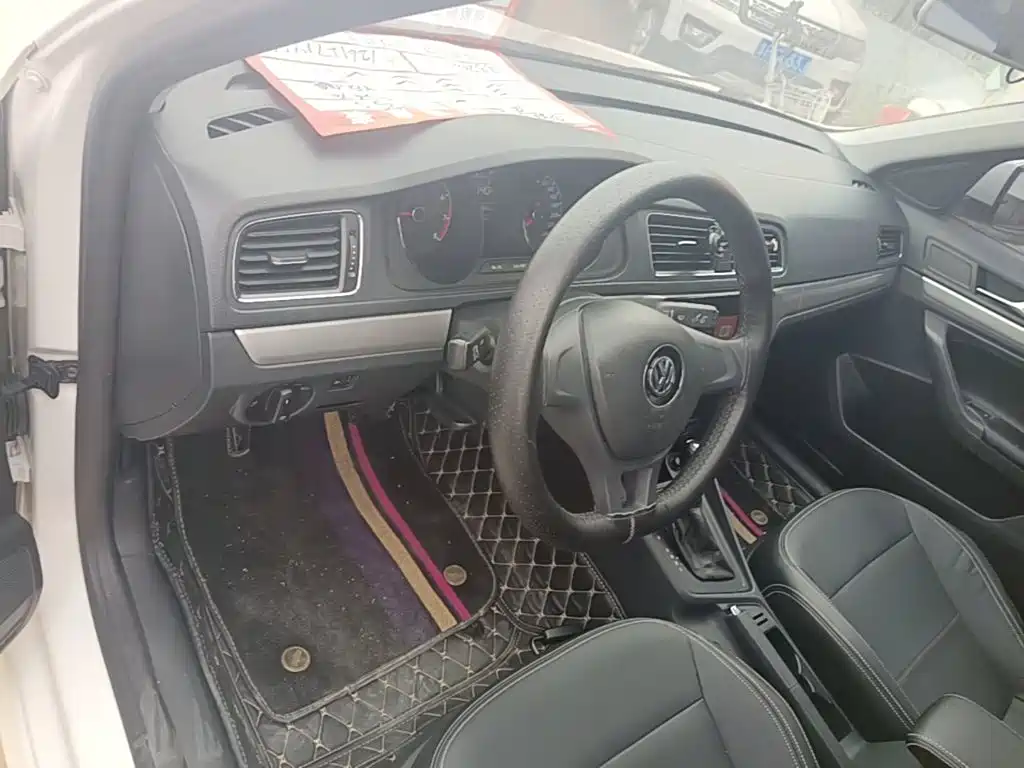 Volkswagen Lavida — миниатюра 10