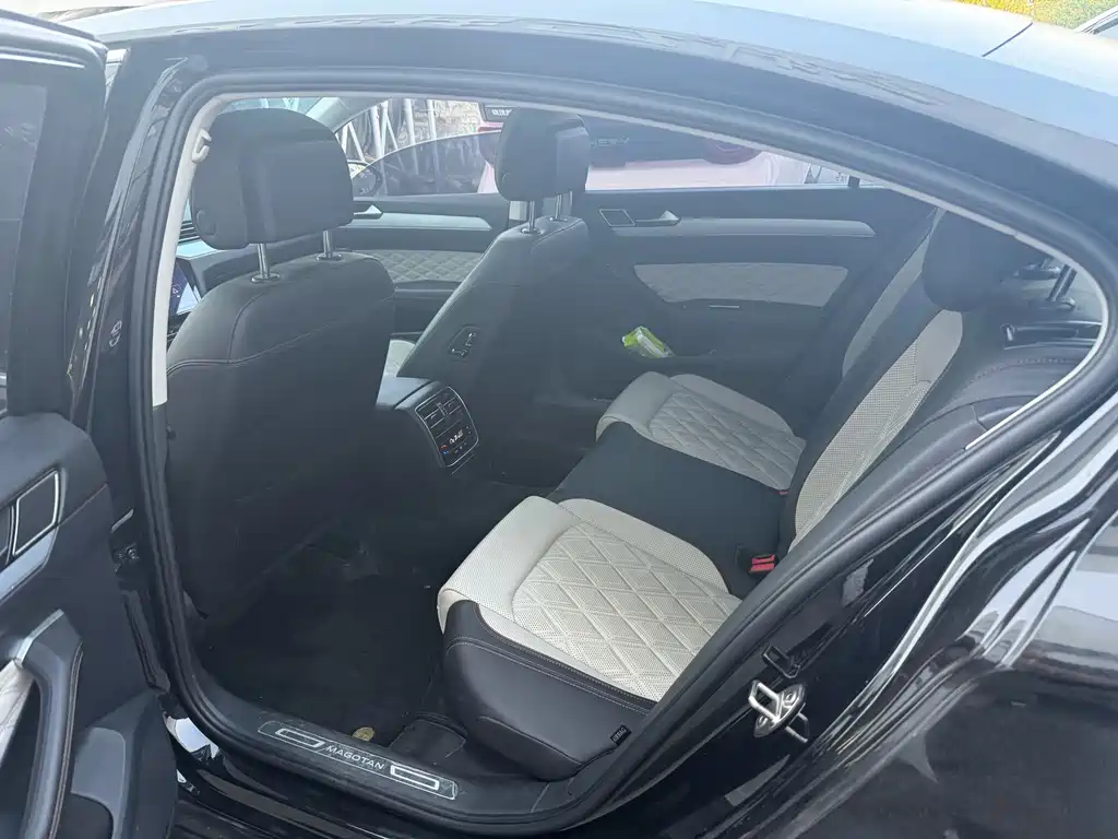 Volkswagen Magotan — миниатюра 9