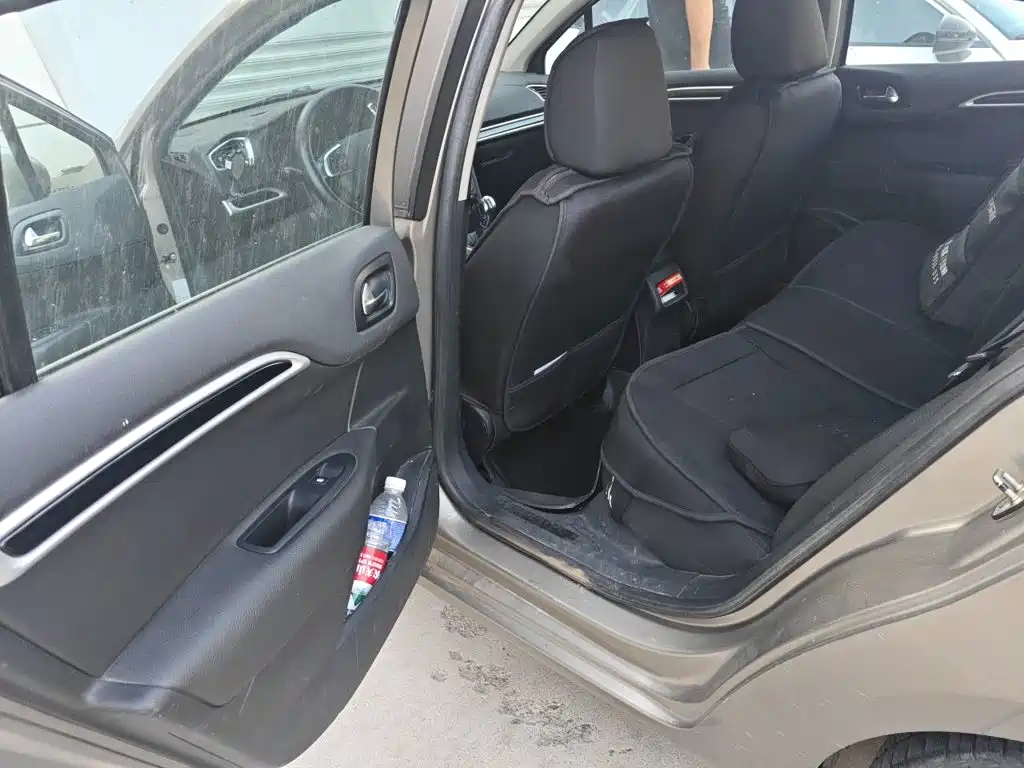 Citroen C4L — миниатюра 18