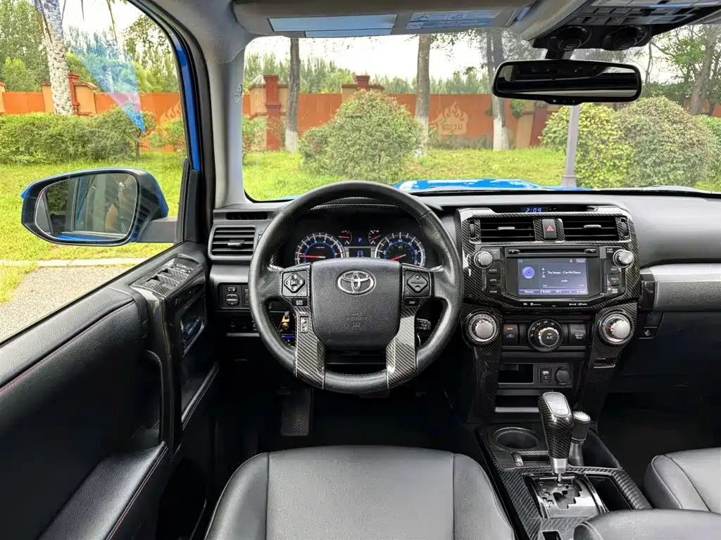 Toyota 4Runner — миниатюра 15