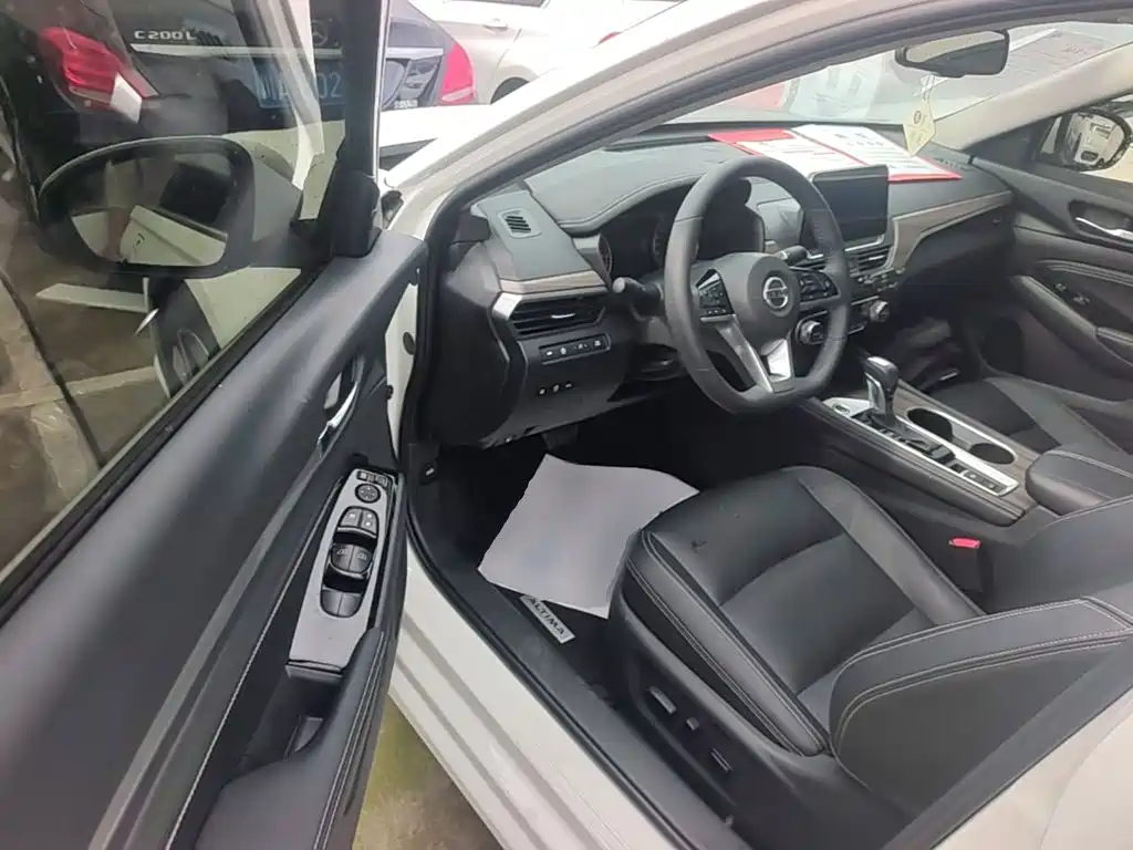 Nissan Teana — миниатюра 16